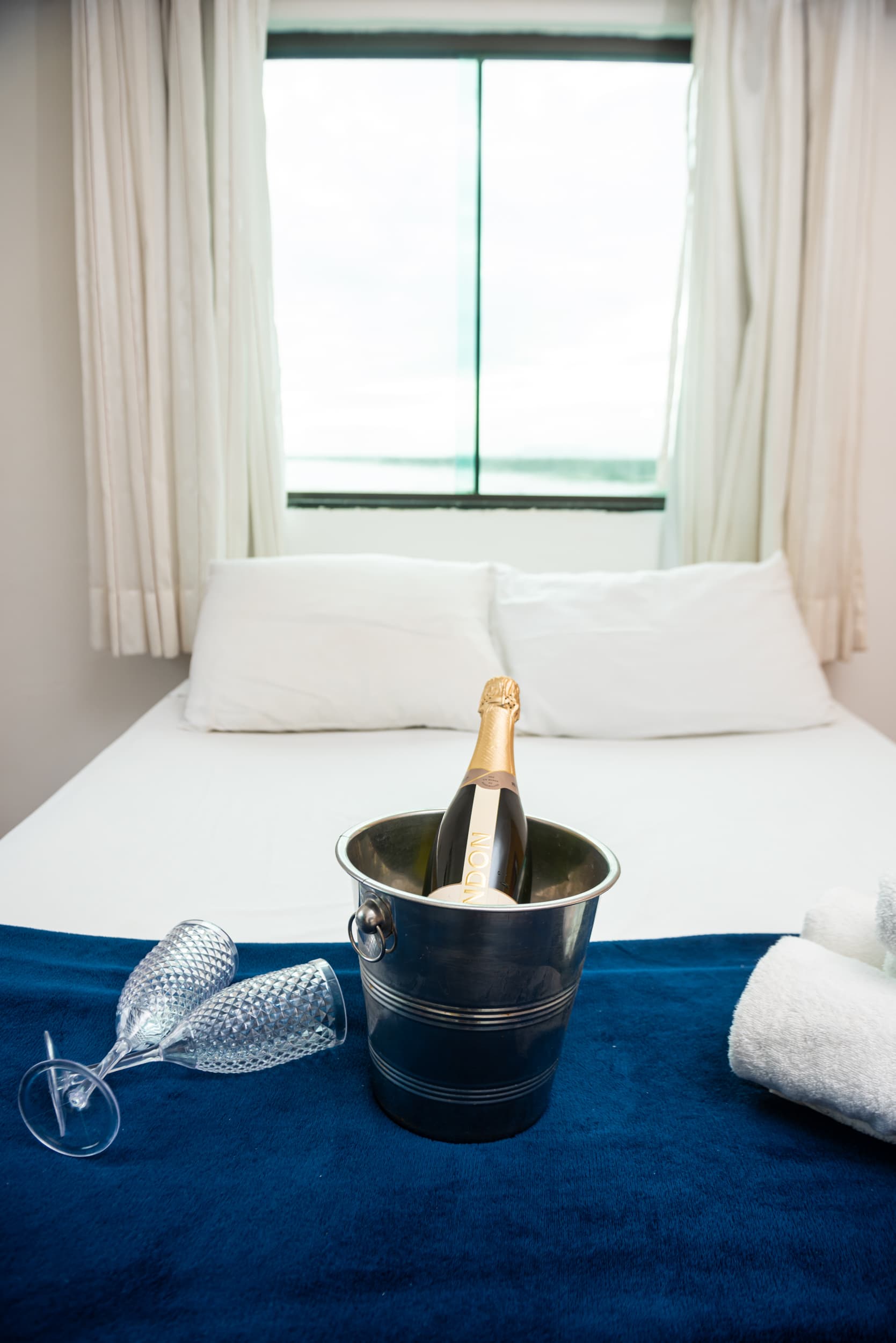 Fully equipped modern kitchen